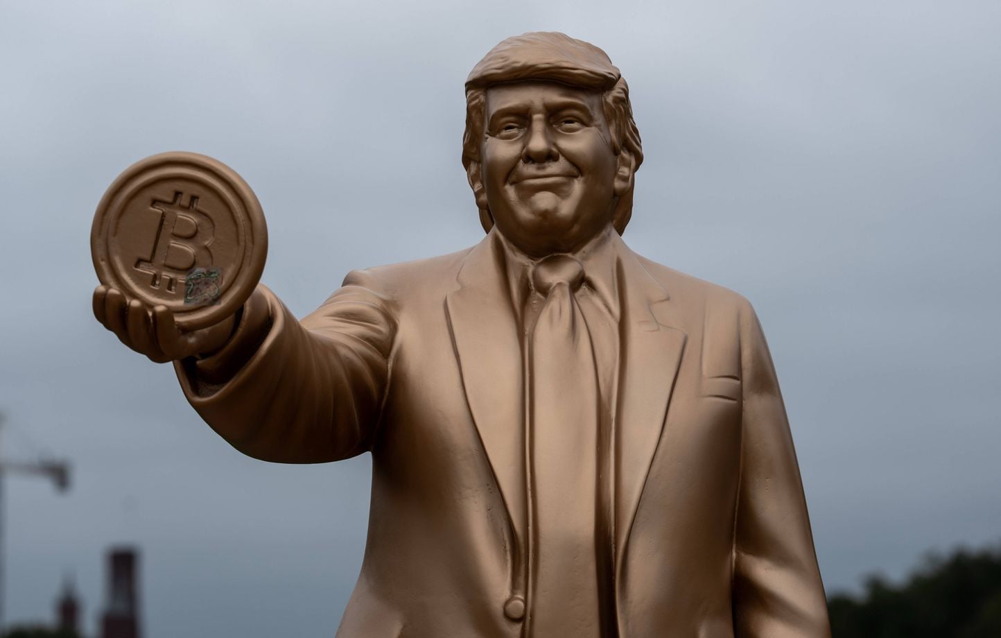 Trump ganó más de mil millones de dólares en criptomonedas en 2025 Trump ganó más de mil millones de dólares en criptomonedas en 2025